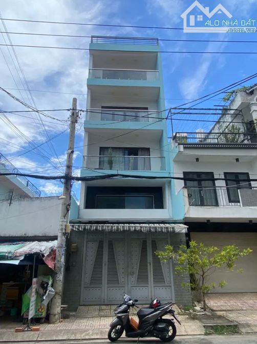 Nhà 4 Tầng, Hẻm 10m Nguyễn Hữu Tiến, 86m2, 5x17.5, tiện ở + KD, giá mềm