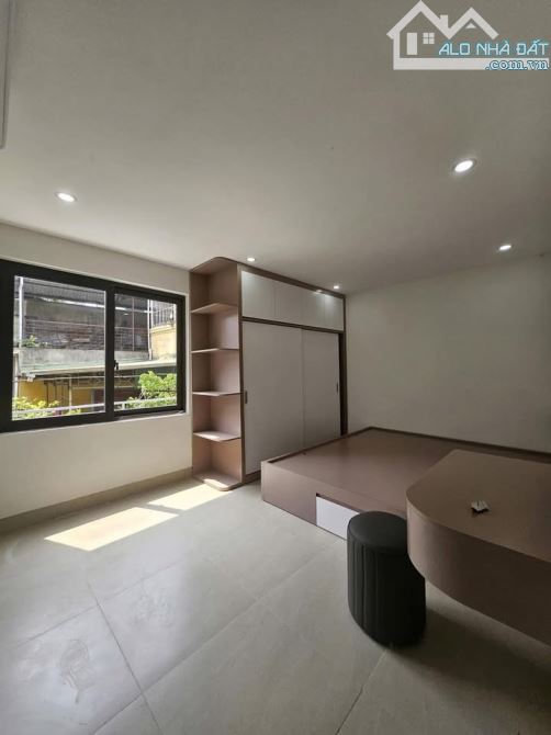 tập thể đống đa - vị trí đẹp - nhà thoáng sáng - ô tô đỗ cửa 55m2 chỉ 3.x tỷ