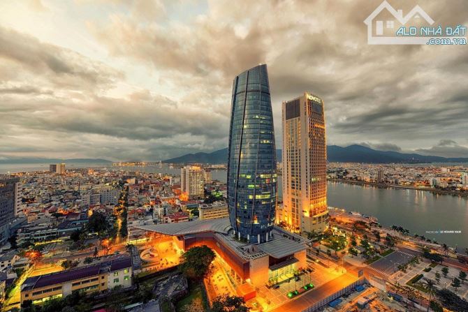 👉🌹BÁN SIÊU PHẨM 2.5 TẦNG LÔ GÓC NGUYỄN DU THÔNG LÝ TỰ TRỌNG GẦN TRÁI BẮP GIÁ CHỈ 4.55 TỶ