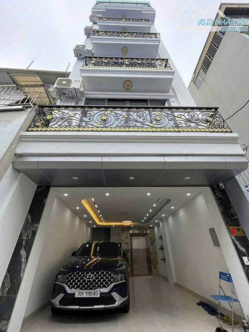 Bán nhà phố Đặng Thùy Trâm, Phạm Tuấn Tài, kinh doanh, ô tô tránh dừng đỗ, cách phố 1 nhà.