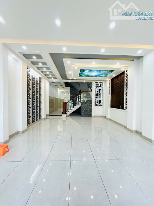 NHÀ CHO THUÊ TRỆT 2 LẦU MỚI ĐẸP - FULL MÁY LẠNH - TRỤC CHÍNH NAM LONG