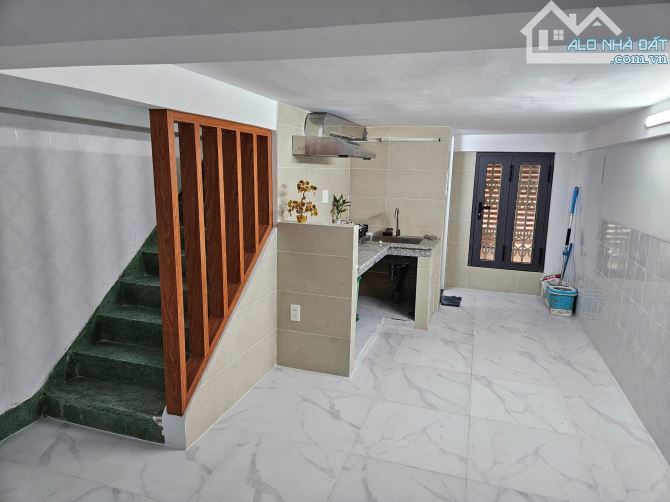 ViP! Bán nhà MT Phan Văn Khỏe, F.5 Quận 6 (3.7x22m ) 5 lầu chỉ 14 tỷ