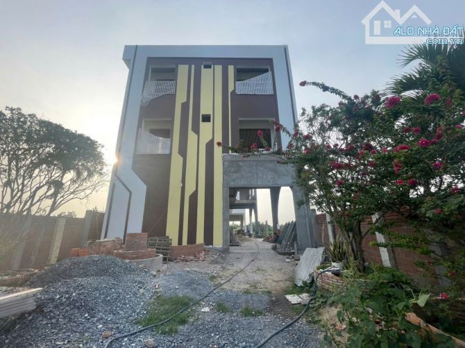 BÁ.N NHÀ VƯỜN NGHĨ DƯỠNG ĐẸP QL 61C - Địa chỉ: Đường nối Cần Thơ, Hậu Giang