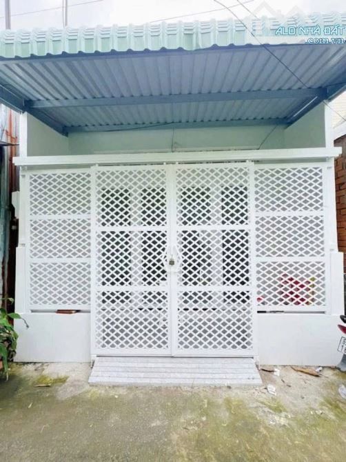 Cần tiền bán gấp căn nhà tại võ thị nhú , tân phú trung dt 115m2 giá 754 triệu, sổ riêng