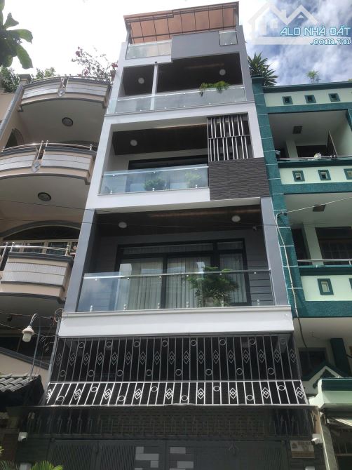 Tòa nhà văn phòng đối diện Chung Cư XI-Grand - Lý Thường Kiệt Q.10 , 7 tầng , Giá 29 tỷ