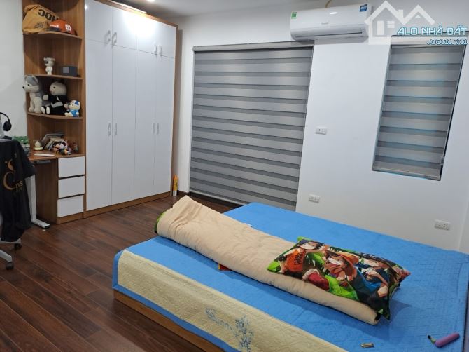 BÁN NHÀ XUÂN ĐỈNH- BẮC TỪ LIÊM- 40 M2 5 TẦNG MT5m- LÔ GÓC- Ô TÔ ĐỖ CỬA