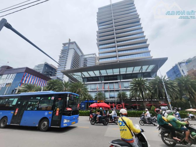 24 CHDV DT 2Tỷ/năm, Tòa nhà 328m2 Ngã sáu Dân Chủ Quận 3 chỉ 38,5 Tỷ TL