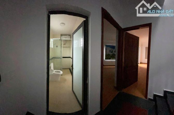 Cho thuê căn hộ khép kín Minh Khai 50m2, 2 ngủ, 6.5 triệu