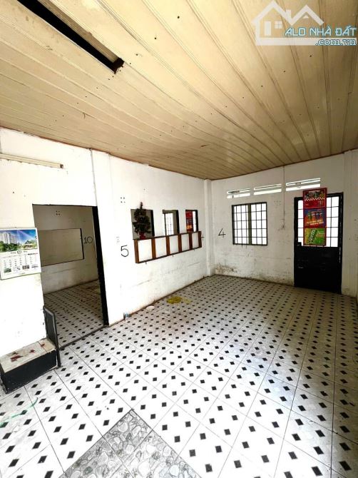 BÁN NHÀ CẤP 4 PHAN XÍCH LONG PHÚ NHUẬN, 38M2 HẺM XE HƠI