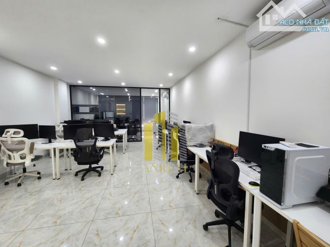 CHO THUÊ VĂN PHÒNG ĐẦY ĐỦ NỘI THẤT CHO 15 NHÂN VIÊN - GIÁ 15 TRIỆU