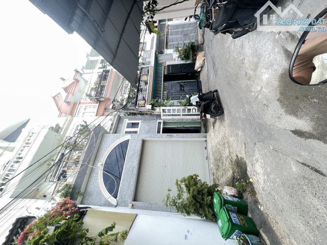 Ngang 4m ( 42m2) - HXH Tránh - P TCH NHỈNH NHẸ 3 đồng