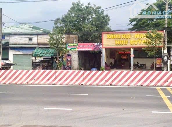 Bán đất mặt tiền DT 743, An Phú, Thuận An: 22,5m x 238m, giá 90 tỷ.
