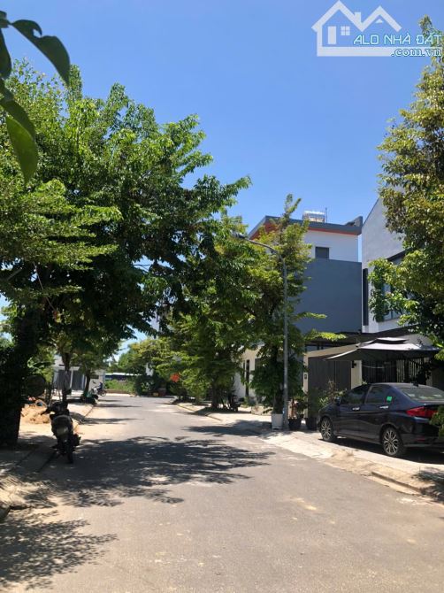 chủ gửi bán nhanh lô phi bình 6 Hòa Qúy Ngũ Hành Sơn.