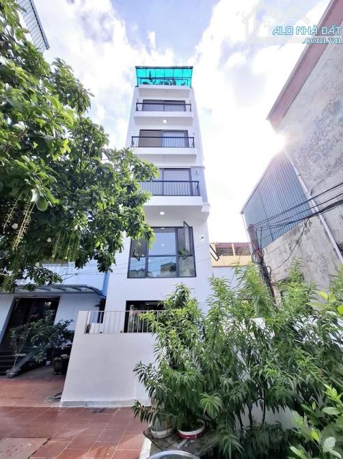 🏠 Siêu Phẩm Sài Đồng – 39m², 6 Tầng 3 Ngủ Mới Tinh – 7,85 Tỷ
