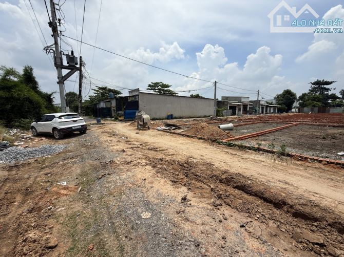 TP.Thuận An- 65m2 - Đất nền - Mặt tiền đường - Sổ hồng riêng