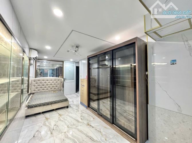 CHDV 3 tầng đường TRẦN BÁ GIAO Phường 5 Q. GÒ VẤP dt 120m2(6x20) Hẻm Ôtô DÒNG TIỀN 40TR/TH