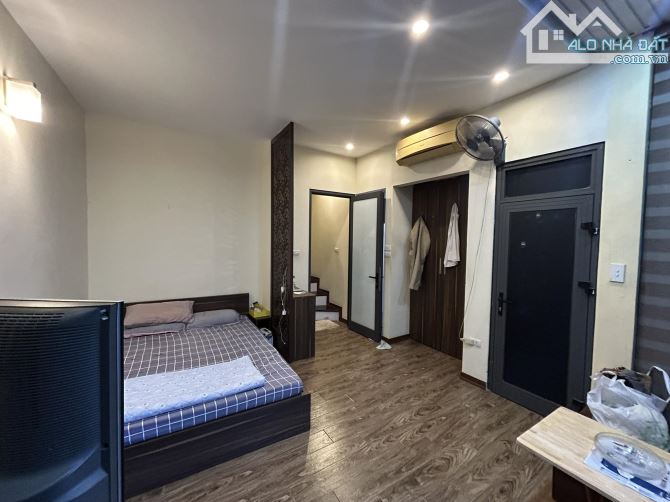 Quá đẹp Mặt Phố Tạ Quang Bửu 30m 5 tầng MT4m vỉa hè ô tô Kinh doanh Đỉnh cao