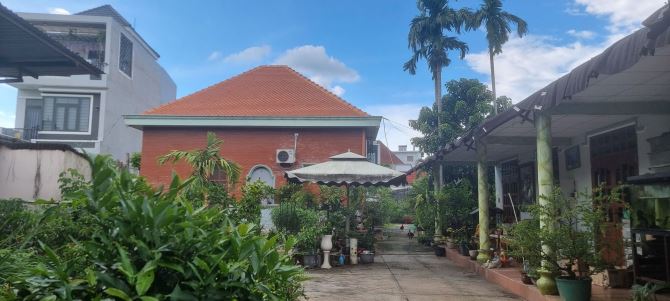 Bán biệt thự Nguyễn Chí Thanh, Hiệp An, TDM: 29 x 70, giá 21,5 tỷ