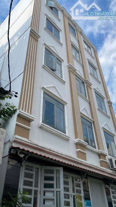 Bán nhà căn hộ dịch vụ đường Nguyễn Tuyển P Bình Trưng Tây quận 2 cũ (205m2) 23 tỷ