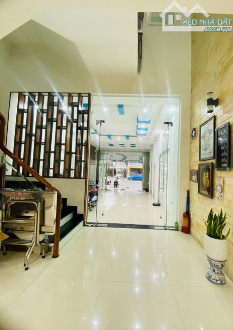 NHÀ MẶT TIỀN PHAN ĐĂNG LƯU – 100M² - 4 TẦNG - GẦN DỰ ÁN TOÀ THÁP 70 TẦNG – 18.5 TỶ