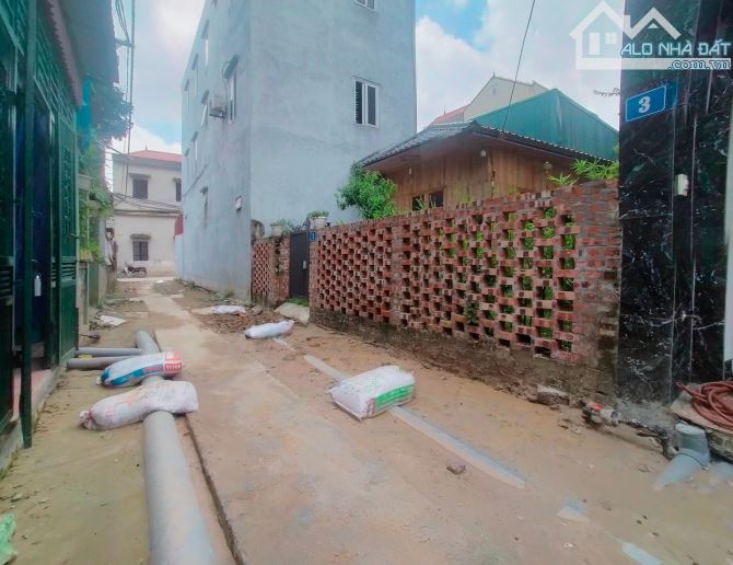 🔥CẦN BÁN 70M2 ĐẤT ĐẸP TẠI VĨNH NGỌC - ĐÔNG ANH (XÃ VĨNH THANH).Ô TÔ VÀO ĐẤT, SẴN NHÀ C4.