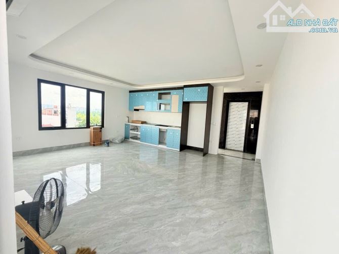 Nhà Phố Trạm 6 Tầng đẳng Cấp x 61m_Thang Máy Nhập Khẩu - Nội ThấT Châu Âu