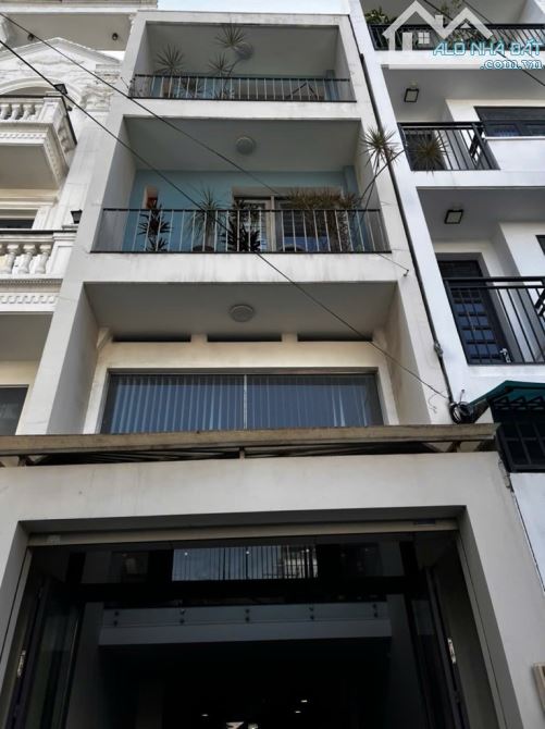 Siêu phẩm 4 tầng - Nguyễn Văn Lượng - Nguyễn Oanh - 65M2 - giá 9.x tỷ TL