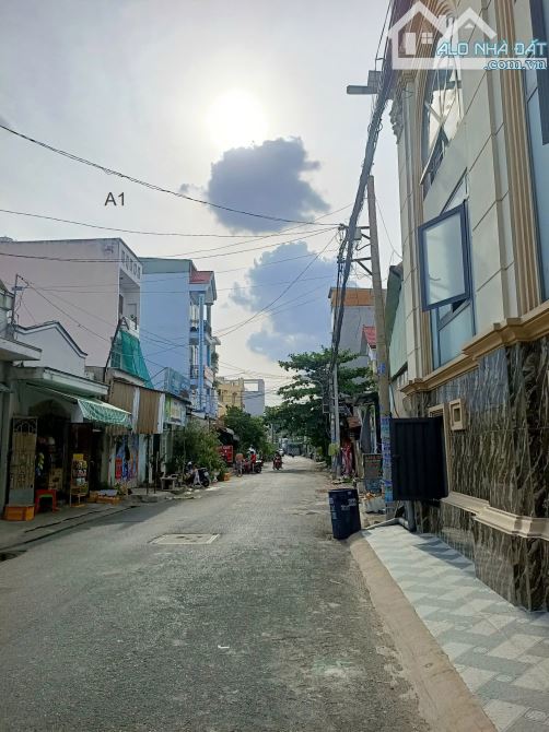 Bán nhà hẻm xe hơi Trường Chinh, Q.12 – Giáp Gò Vấp – 51m2 – 2 tầng – 4.2 tỷ