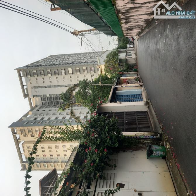 Bán nhà THỚI AN Q12, 3 tầng, HẺM XE HƠI 6M, 82m2, 5.5x16m, TẶNG TOÀN BỘ nội thất, 5ty900t