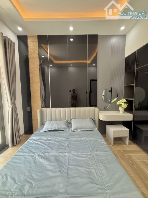 Bán nhà Kim Giang, Thanh Xuân, Hoàng Mai 40m, 8,5 tỷ, gần ô tô tránh