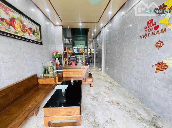 HIẾM : 5T - 48M PHÂN LÔ - OTO VÀO - ĐƯỜNG 2 OTO TRÁNH