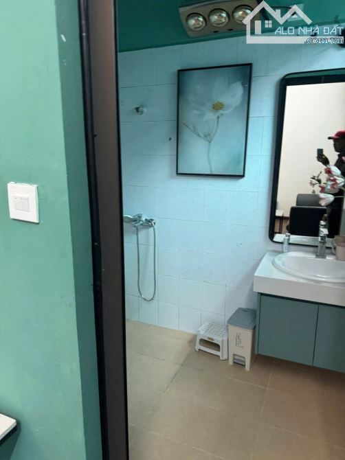 Biệt thự 4 tầng phố Âu Cơ 155m chỉ 36 tỷ Tây Hồ Hà Nội gần Hồ Tây xây mới tòa căn hộ dịch