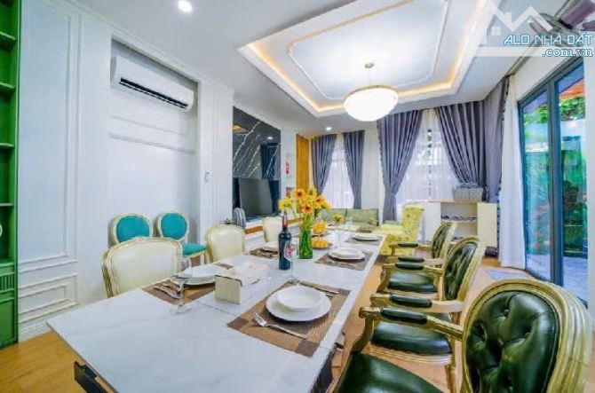 CHUYỂN NHƯỢNG KHÁCH SẠN 4 SAO AN THƯỢNG 29, SÁT BIỂN MỸ KHÊ Diện tích: 162m2, ngang 9m Thi