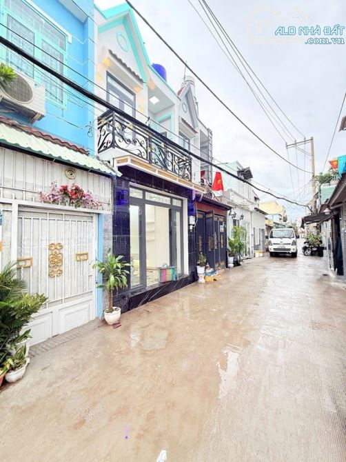 Bán Gấp Nhà 4PN – 4 Tầng – Hẻm Xe Hơi – Đào Tông Nguyên Nhà Bè – Hoàn Công 2025