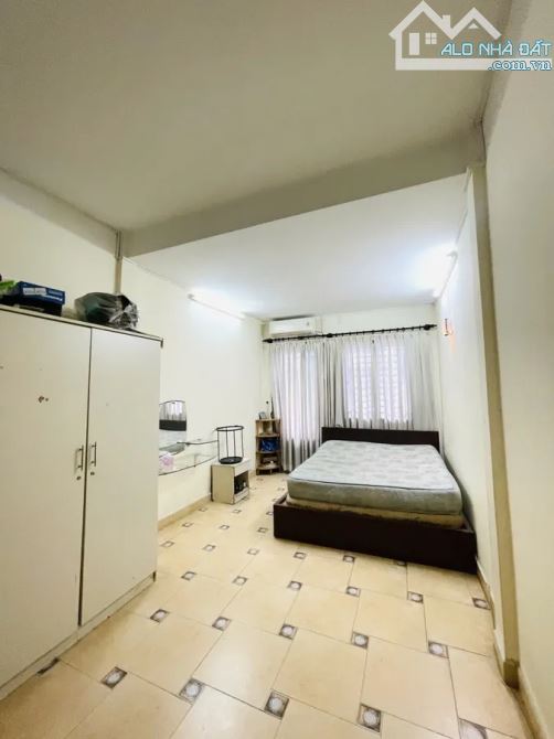 🏠 NGANG KHỦNG 6M – VÕ VĂN TẦN, Q3 – HẺM Ô TÔ – 4 TẦNG – 4 PN - GIÁ HỜI!