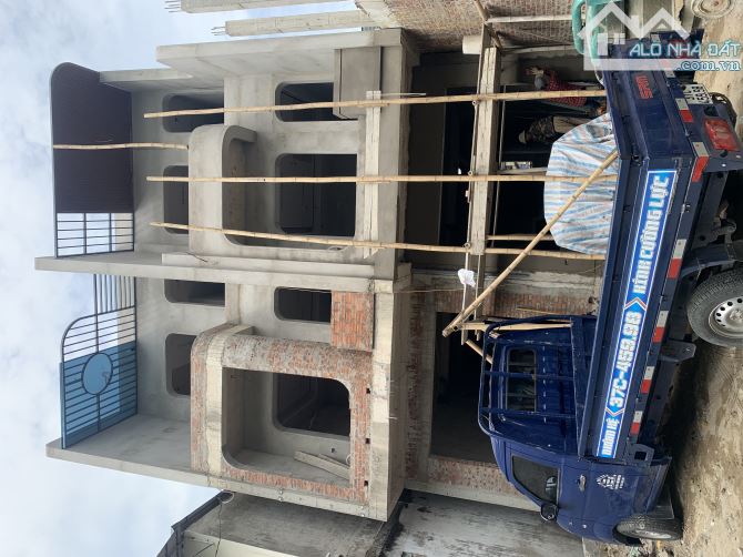 BÁN 2 CĂN NHÀ SẮP BÀN GIAO SÁT ĐƯỜNG NGUYỄN THÁI HỌC