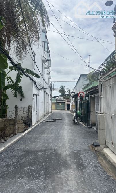 Nhà mới  đẹp thị trấn hm gần chợ HM 4x10 1lâu 3ty5