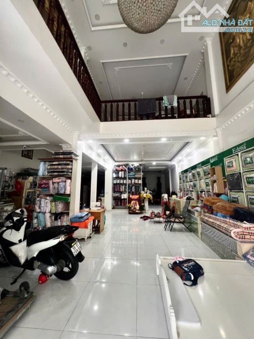 BÁN NHÀ 5 TẦNG KHU TÊN LỬA DT KHỦNG 412M2 THU NHẬP 150TR/TH