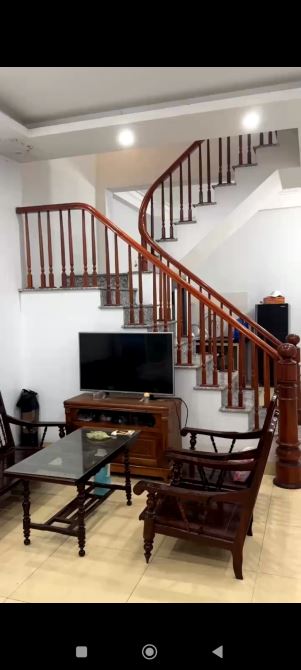 Ngọc Thụy, gần trường PHÁP: 44m 5Tầng DÂN XÂY ngõ rộng nhỉnh 6TỶ