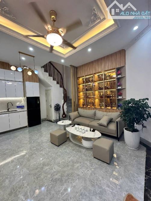 🏠 BÁN NHÀ MỚI – KHUYẾN LƯƠNG  – LĨNH NAM – GẦN GAMUDA 🏠  • DT: 32m², 5 tầng m