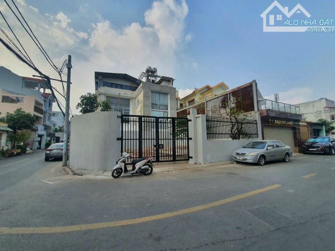 🔥🔥 Nhượng giá Tốt cho lô Đất Góc 2 Mặt Tiền Đường xe Tải 👉 gần Lê Văn Thịnh