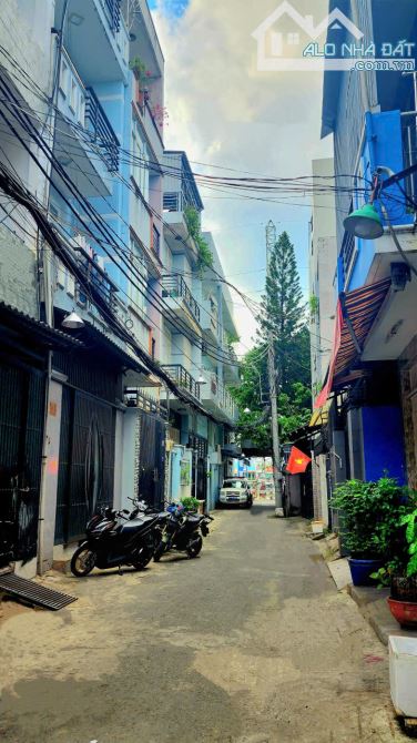 LÔ GÓC MẶT TIỀN TRẦN XUÂN SOẠN, QUẬN 7, 5.1X13m, 3TẦNG, NHỈNH 10 TỶ