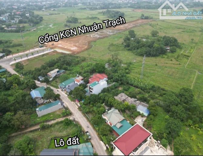 Cần bán 192m - mặt tiền 8.5m tại trục chính Nhuận Trạch - giá lanh quanh 3,x tỷ - 10