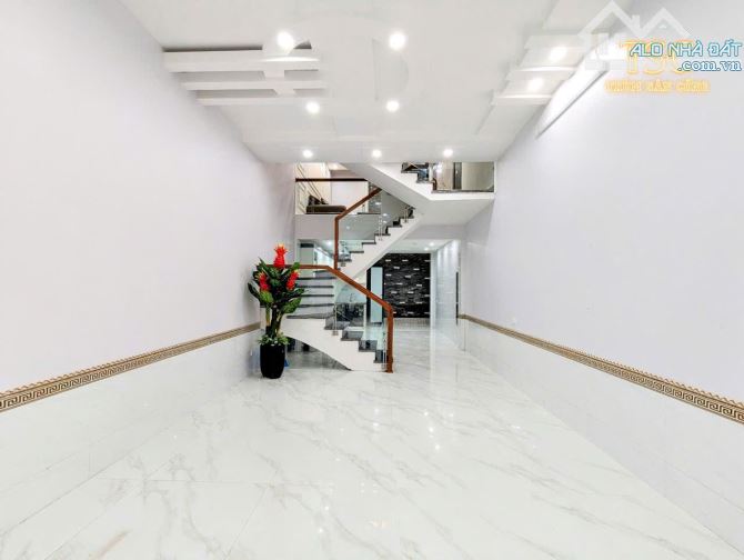 Nhà 50m2, 4.5 tầng oto đậu cửa ngay đêm, chỉ về ở đường Nguyễn Văn Linh( ngã tư Phúc Tăng) - 10