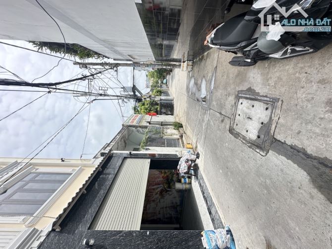 Nhà 4 tầng đường ĐÔNG HƯNG THUẬN 09 phường ĐÔNG HƯNG THUẬN Q12 dt 60,6m2 (7,4mx8m) Hẻm Ôtô - 10
