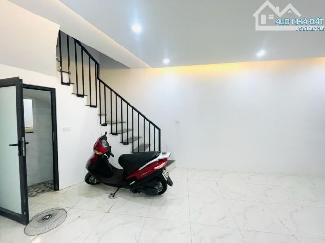 Bán nhà 2 tầng – Nguyễn Xiển – ngõ thông – 44m² – chỉ 1.95 tỷ - 10
