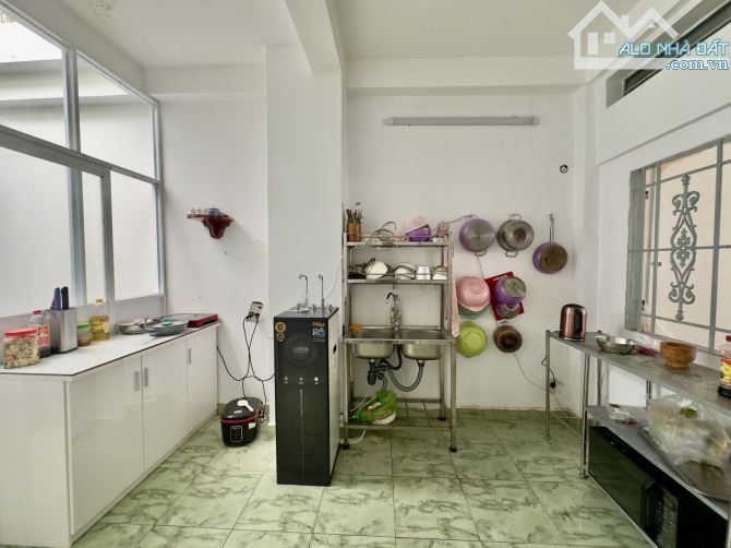 Bán nhà mặt tiền Phú Nhuận - khu PXL - 4 tầng - kinh doanh - 11