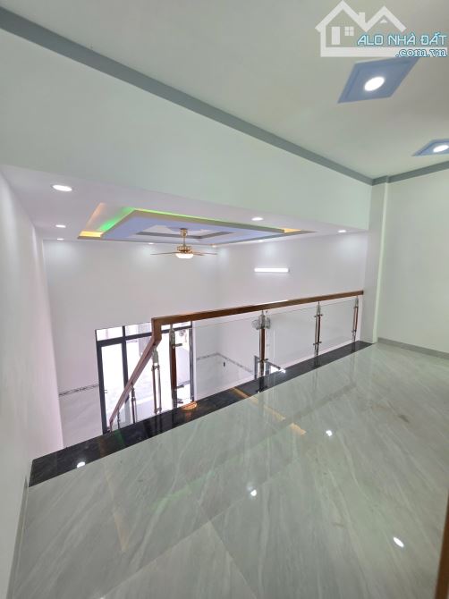 2,55Tỷ TL🔥Bán nhà 130m2 Sổ Riêng, Cấp 4 Gác Lửng, Sân xe tải, p.Thái Hòa, Tp.Tân Uyên - 11