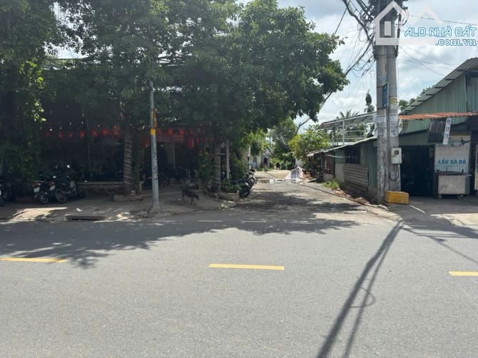 Đất phường Linh Đông, góc 2 Mặt tiền, sát Phạm Văn Đồng, DT 5,3*13,35m, đường 10m, 5,5T - 1