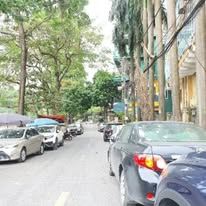 BÁN NHÀ TRẦN QUỐC HOÀN PHÂN LÔ Ô TÔ NGỦ TRONG NHÀ KINH DOANH GIÁO DỤC 65M 6 TẦNG NHỈNH 17 - 1